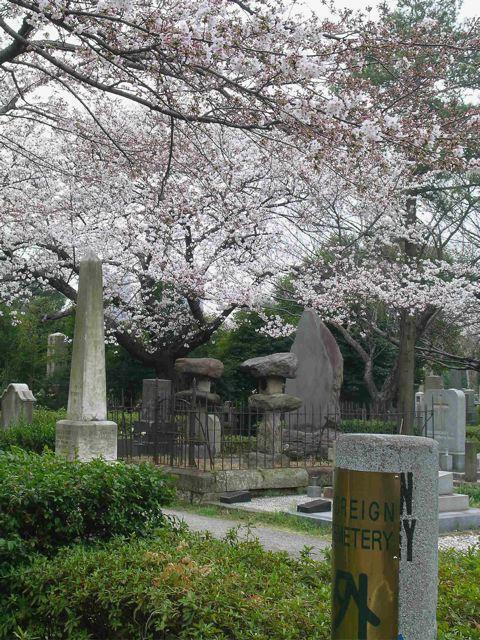 The “Unrelated” Spirits of Aoyama Cemetery: A 21st Century Reckoning with the Foreign Employees of the Meiji Period