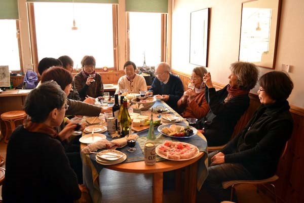 What Can Home Economics Be? Education, Gender, and the Making of Schoolteacher Sonoda Mineko in a Hokkaido Mining Town