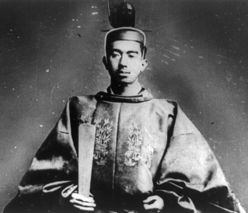 War Responsibility and Historical Memory: Hirohito’s Apparition